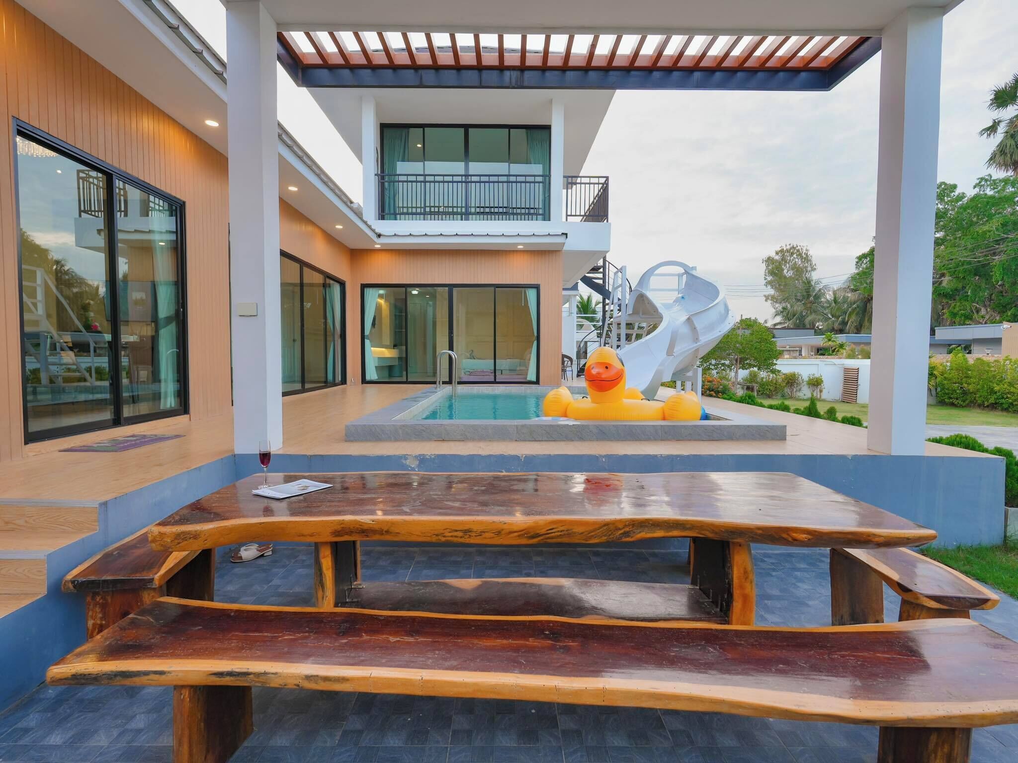 Pool