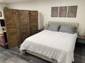 1 bedroom, free WiFi, bed sheets