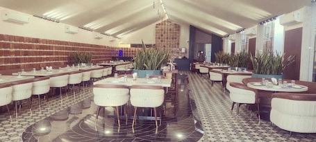 Restaurant. SWASTIKANANDAM RESORT