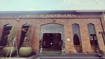 Overnatningsstedets facade