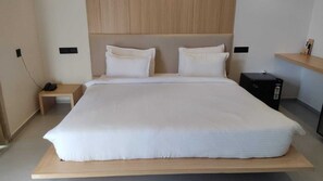 Habitación clásica | Caja fuerte, tabla de planchar con plancha, wifi gratis