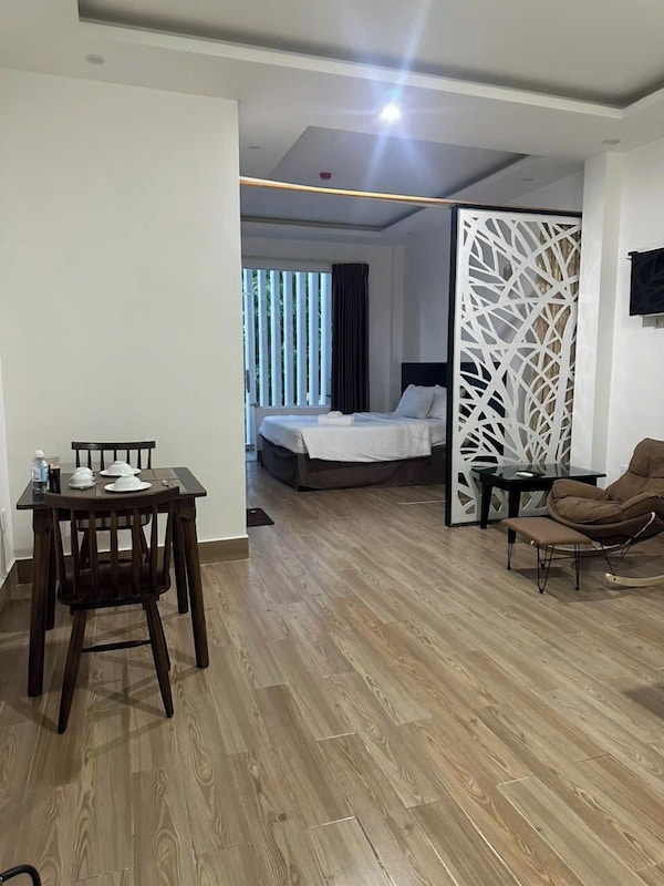 Full House Hotel And Apartment - Da Nang
