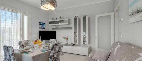 Family House, Multiple Bedrooms, Refrigerator & Microwave (Casa Nadia) | View from room