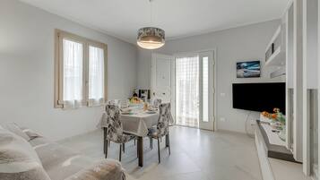 Family House, 2 Bedrooms, Refrigerator & Microwave (Casa Nadia 1.2 Km from Sea/Near) | Living room | Smart TV