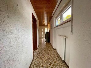 Interior - Holiday Home in Birresborn With Balcony (Birresborn)