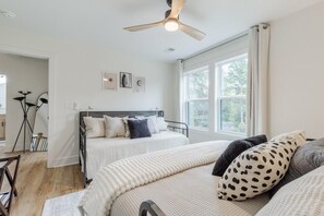 3 dormitorios, tabla de planchar con plancha, Internet y ropa de cama