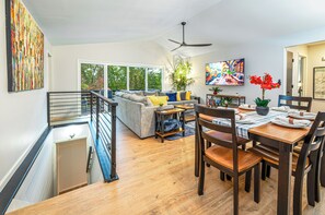 Televisión, chimenea