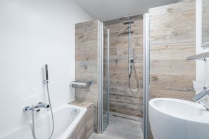Apartment | Bathroom - 4 Person Apartment With sea View (De Koog)