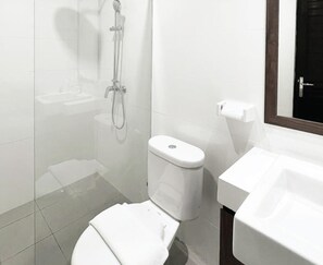 Double Room | Bathroom