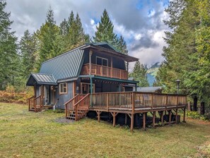 Exterior - Fir Tree Cabin | Grill, Fireplace (Packwood)
