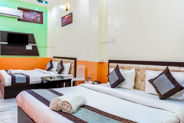 Internet - Ayurveda Bhavan Homestay Varanasi (Varanasi)