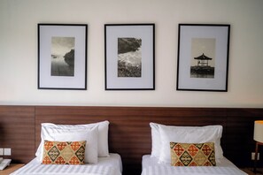 Minibar, sistema de insonorización, wifi gratis y ropa de cama