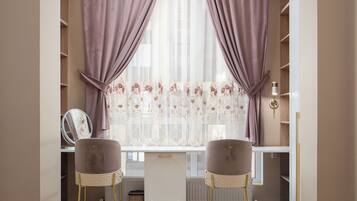 Comfort Apartment, 2 Bedrooms, Private Bathroom