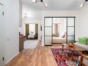 In-room safe, laptop workspace, blackout drapes, soundproofing