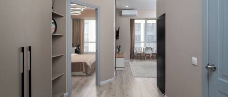 In-room safe, laptop workspace, blackout curtains, soundproofing