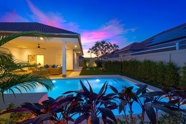 Udendørs pool, liggestole