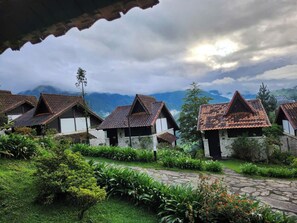 經典複式房屋 | 羽絨被、Select Comfort 床墊、迷你吧贈品、書桌