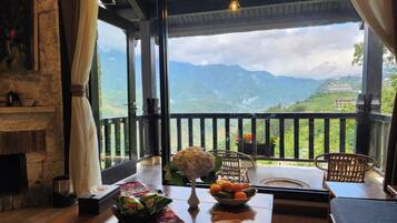 Luxury-Maisonette | Blick auf die Berge