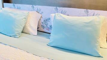 1 bedroom, iron/ironing board, free WiFi