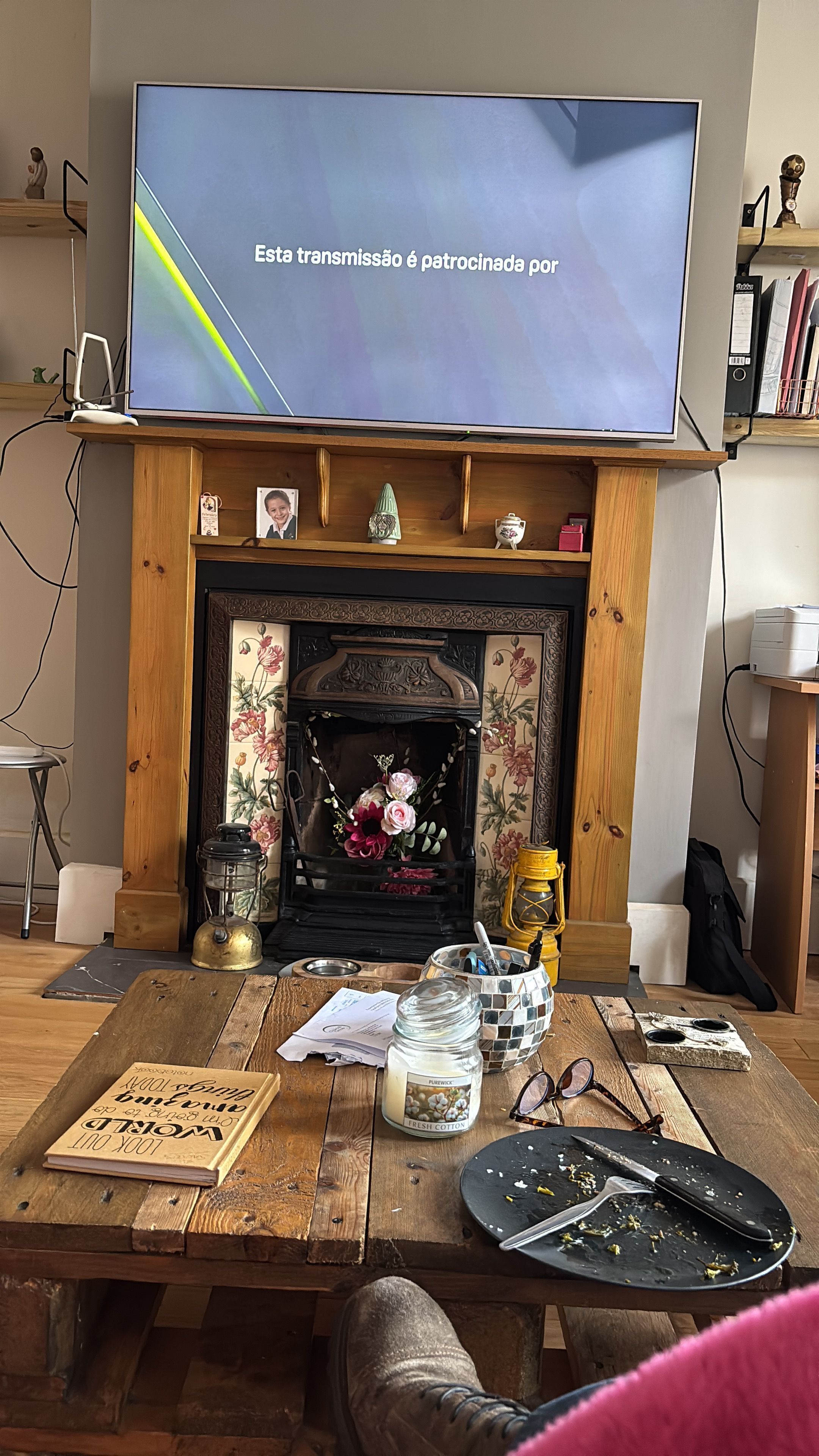 Shared Dormitory, 1 Bedroom, Smoking, Garden View | Living room