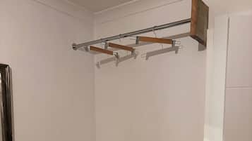 Shared Dormitory, 1 Bedroom, Smoking, Garden View | Interior