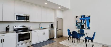 Microwave, oven, stovetop, dishwasher