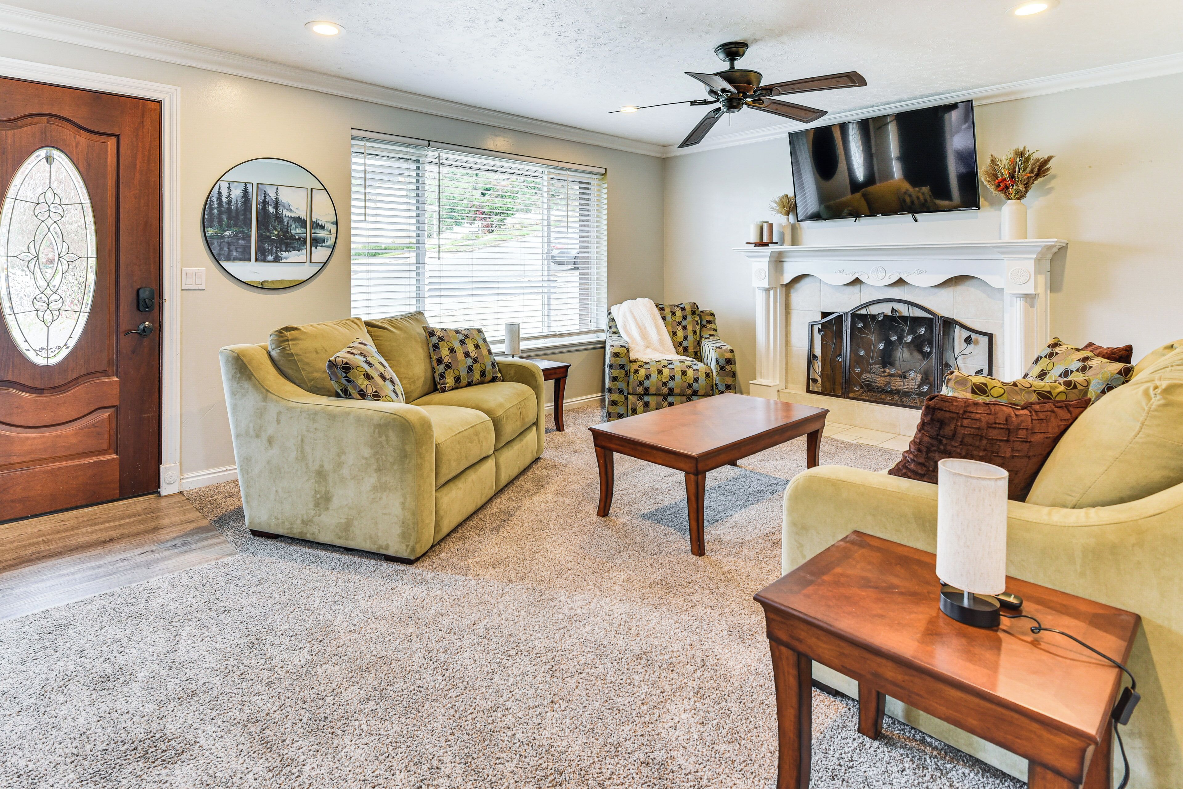 Mountain-view Retreat W/ Hot Tub In Centerville! - Farmington, UT