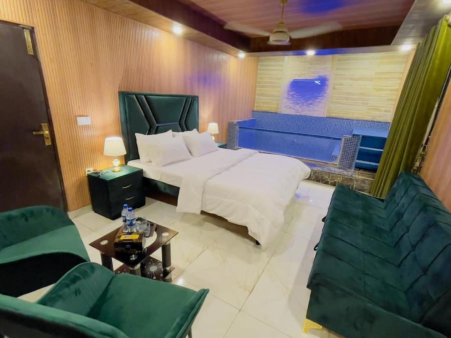 Suite Deluxe, 1 cama Queen size y sofá cama, alberca privada | Caja de seguridad en la habitación y escritorio