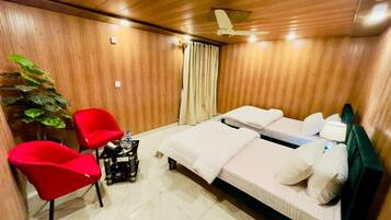 In-room safe, desk, laptop workspace, soundproofing