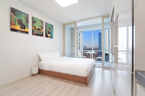 Cortines opaques, habitacions insonoritzades i wifi gratuïta 