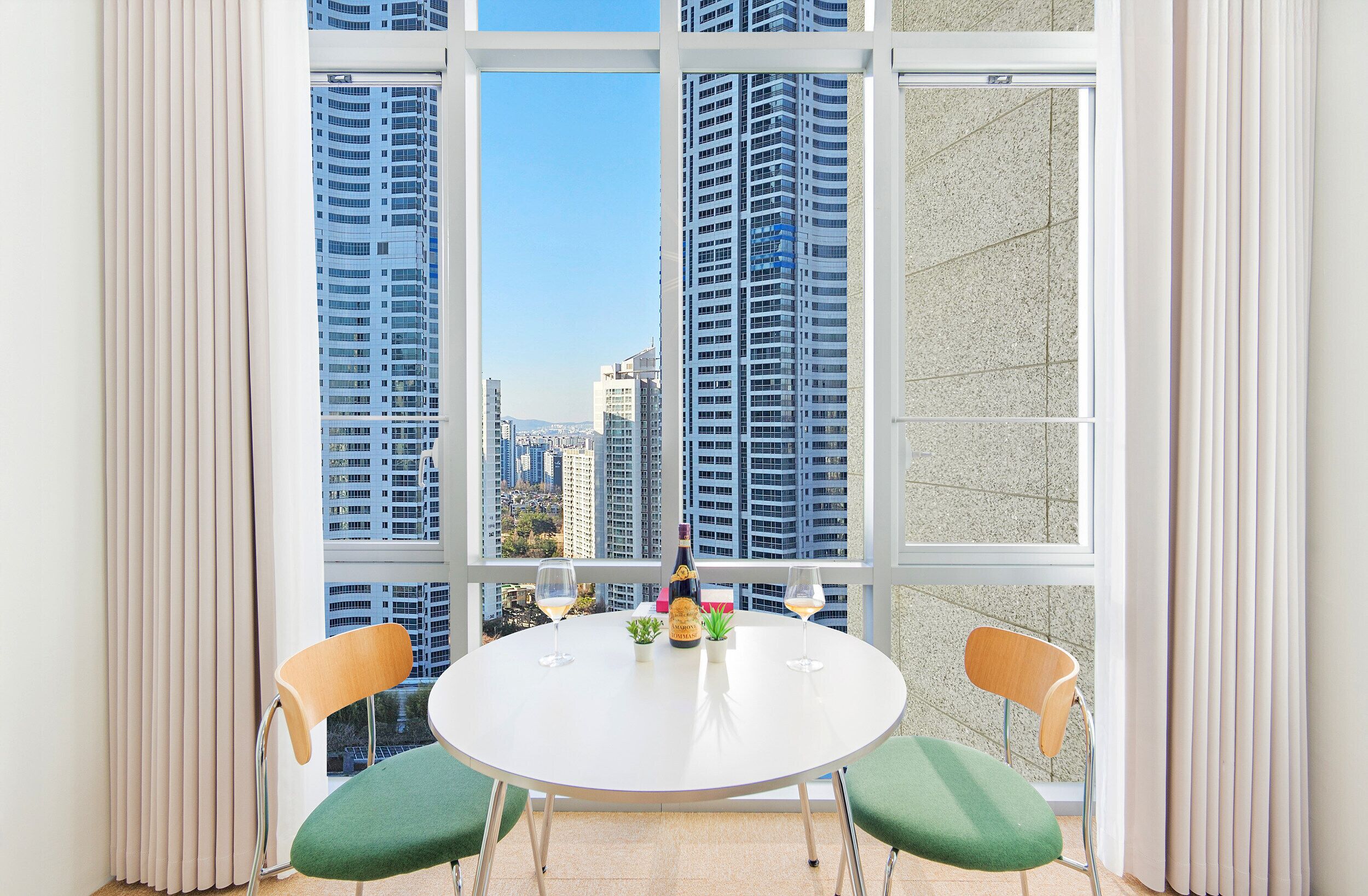 Deluxe Room (Ondol) | City view