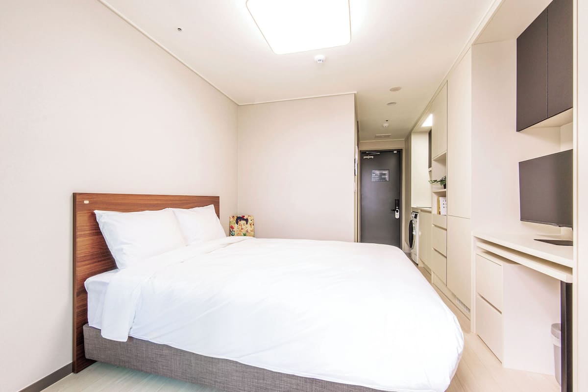 Standard Double Room | Free WiFi