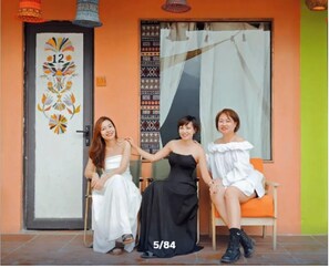 Desk, laptop workspace, free WiFi, bed sheets