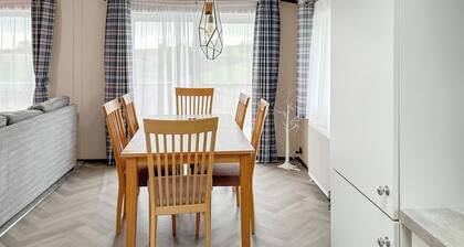 1 bedroom accommodation in Tunstall, Richmond