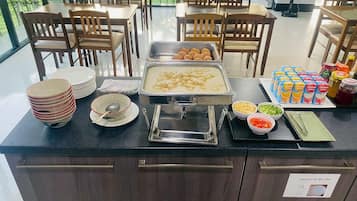 Desayuno buffet incluido todos los días