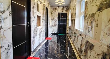 Sri Kandhan Residency