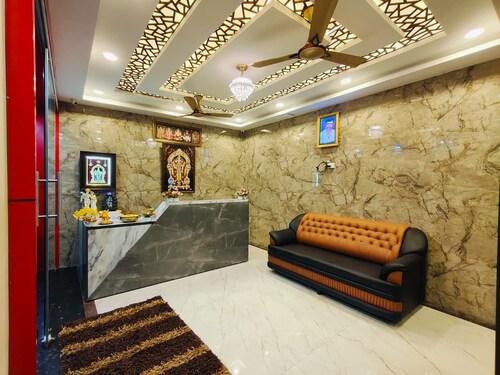 Sri Kandhan Residency