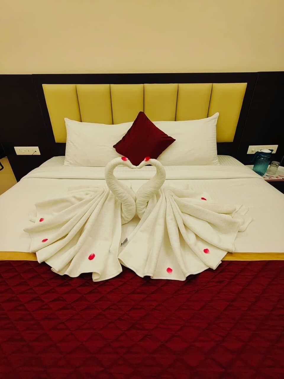 Deluxe Room, 1 Double Bed | Egyptian cotton sheets, premium bedding, free WiFi, bed sheets