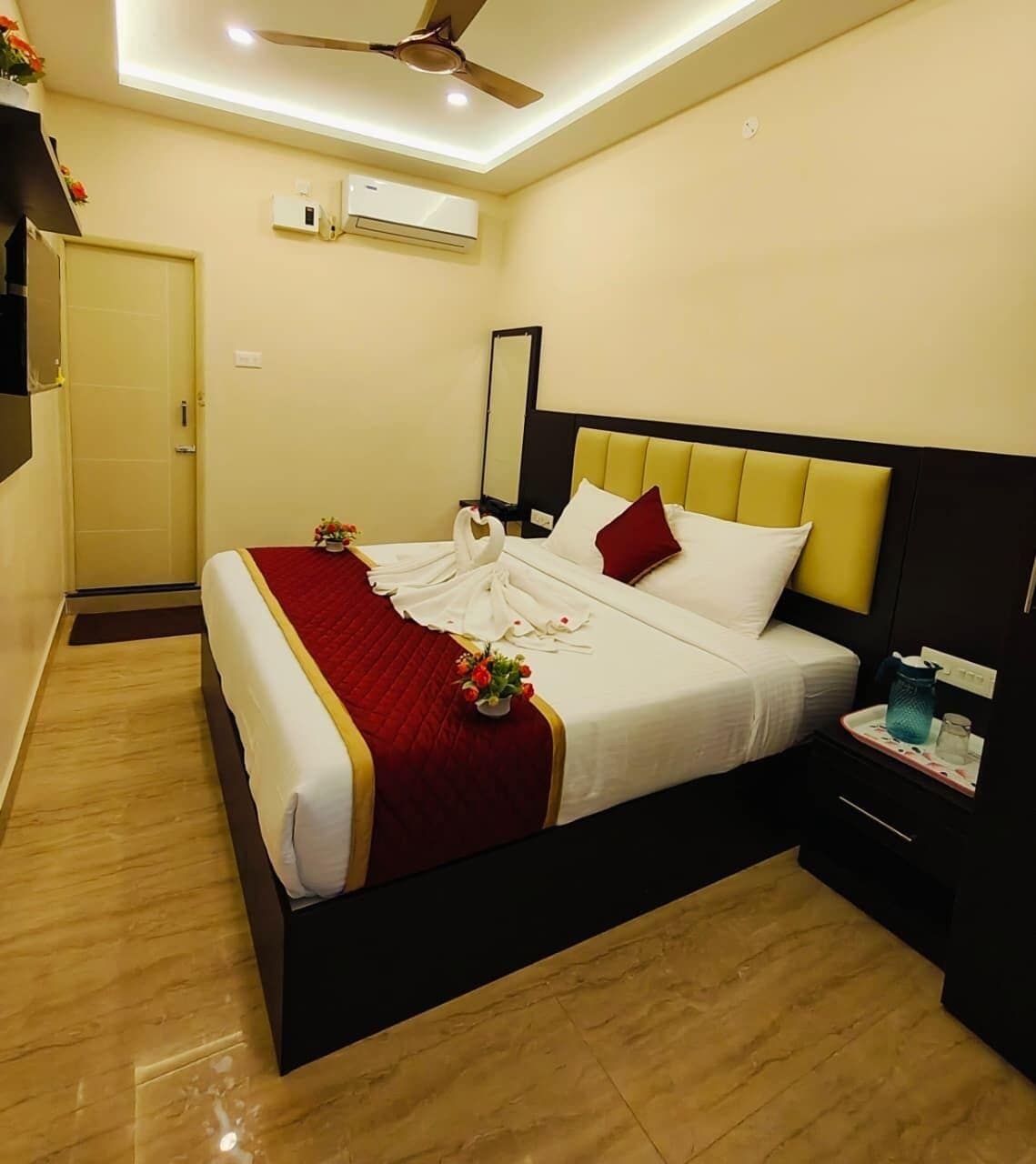 Deluxe Room, 1 Double Bed | Egyptian cotton sheets, premium bedding, free WiFi, bed sheets