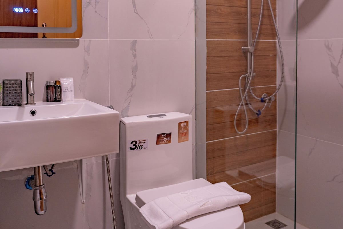 Standard-Ferienhütte | Badezimmer