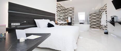 Luxury Double Room, 1 King Bed, Pets allowed