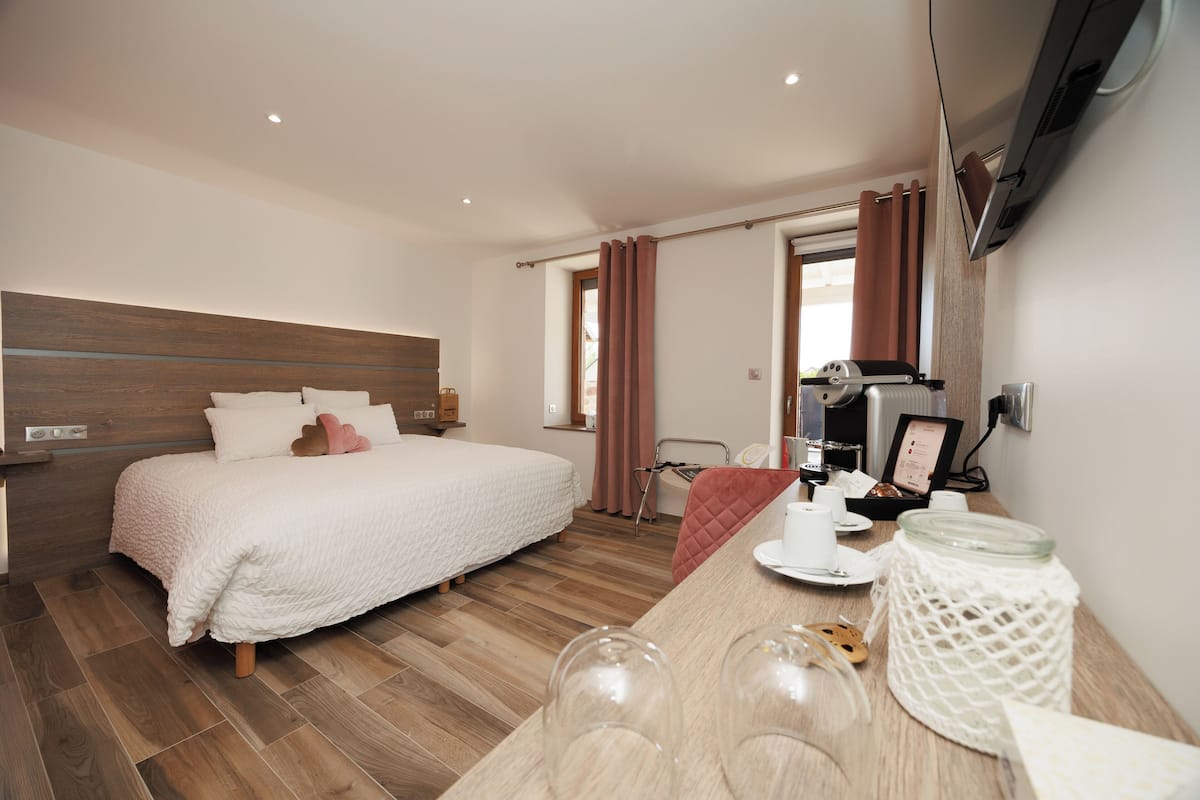 Luxury-Doppel- oder -Zweibettzimmer, Blick auf den Innenhof