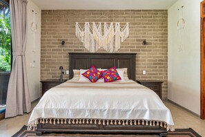 4 عدّة غرف نوم ومكواة/لوح كي وواي فاي مجانًا