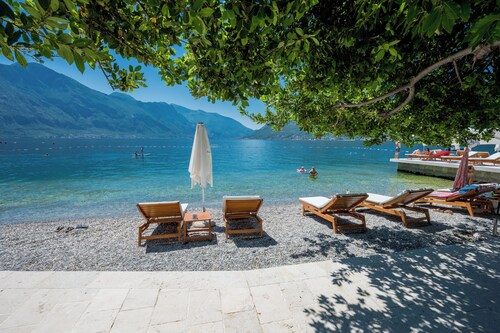 Hotel & Restaurant Santa Boka