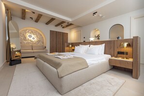 Room (Bronza) | In-room safe, laptop workspace, iron/ironing board, free WiFi - Hotel & Restaurant Santa Boka (Perast)