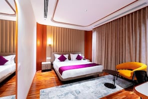 جناح - منظر للمدينة | مكتب ومساحة عمل للكمبيوتر المحمول وواي فاي مجانًا