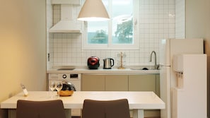 Basic Room, 1 Bedroom (Room 201) | 1 bedroom, free WiFi - Gyeongju Sky Flower Astro Pool Villa (Gyeongju)