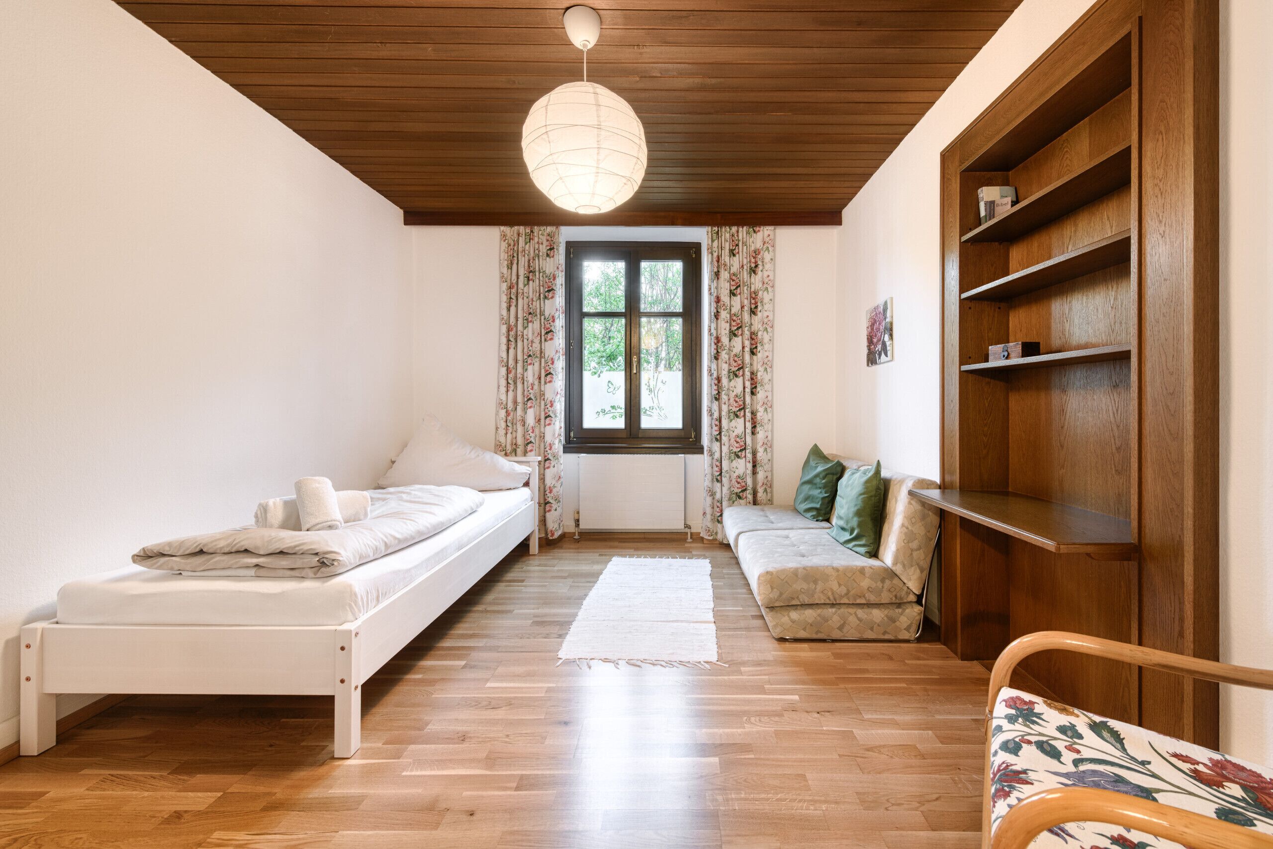 3 Schlafzimmer, Bügeleisen/Bügelbrett, Reisekinderbett, kostenloses WLAN