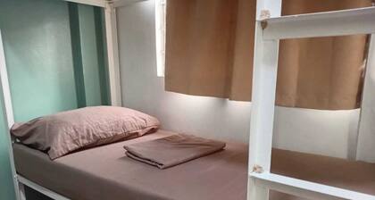 OYO 91242 Muar Golden Horse Hotel