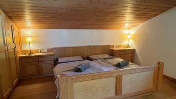 2 camere, ferro/asse da stiro, Wi-Fi, lenzuola